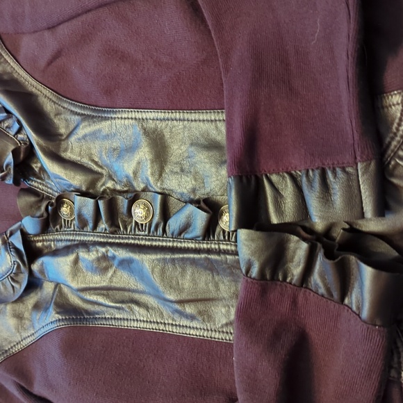 Vintage Faux leather and knit sweater size Medium - Picture 8 of 8